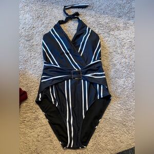 Black and White Striped One Piece Bathingsuit